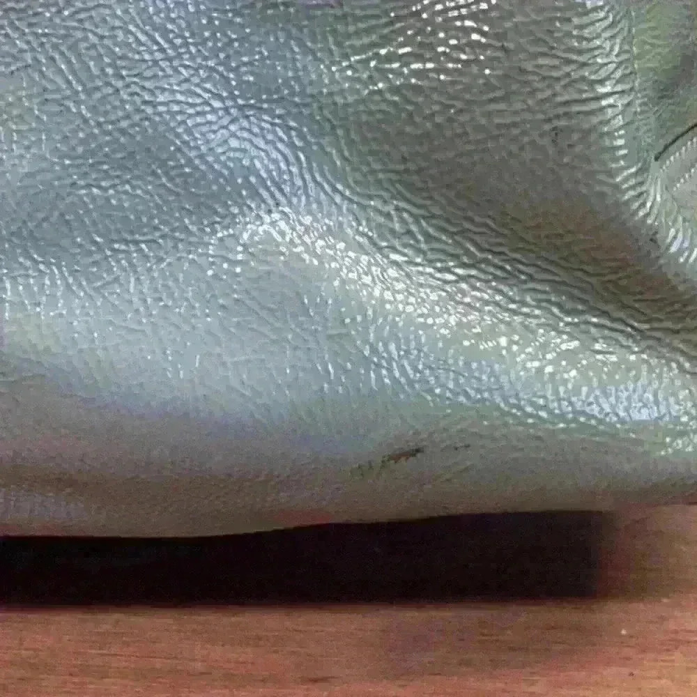 Coach Glossy Green Shoulder Bag with Blue Accents - Picture 8 of 16